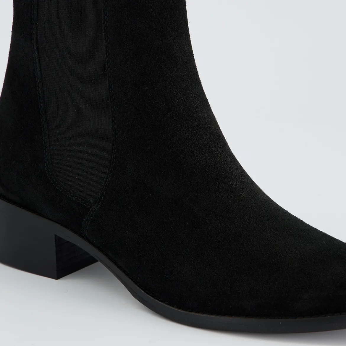 Chelsea-Stiefelette 8271-020