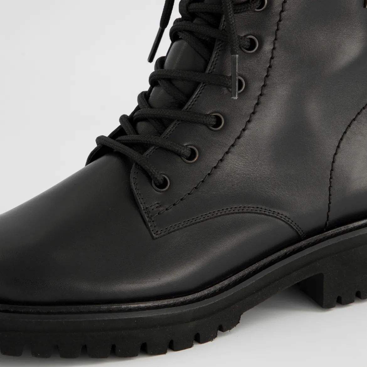 Schnürbootie 8323-028