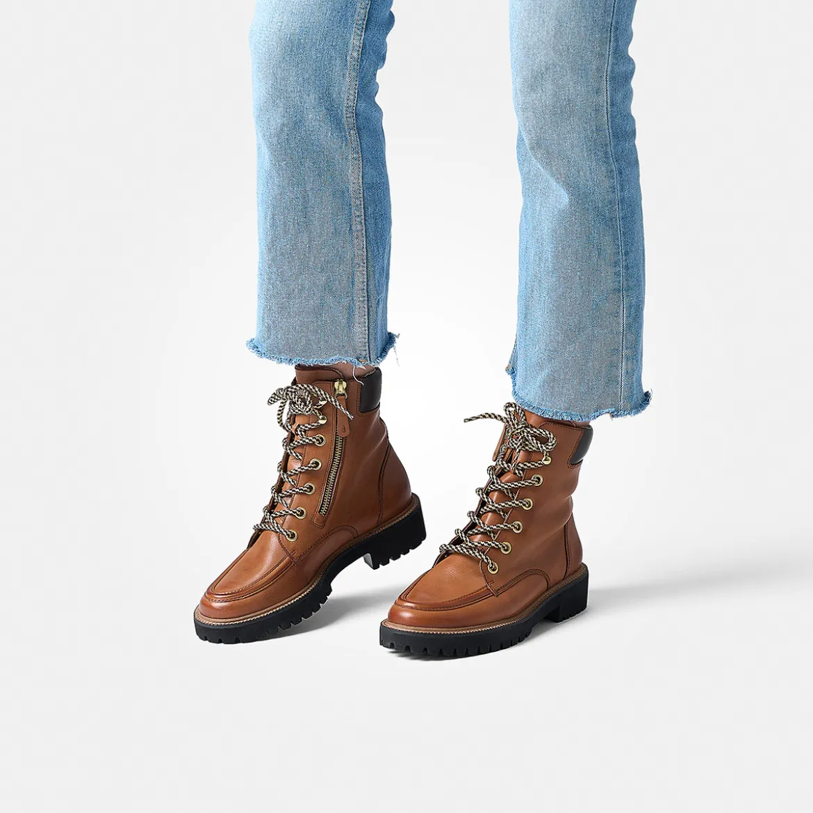 Schnürbootie 8246-020
