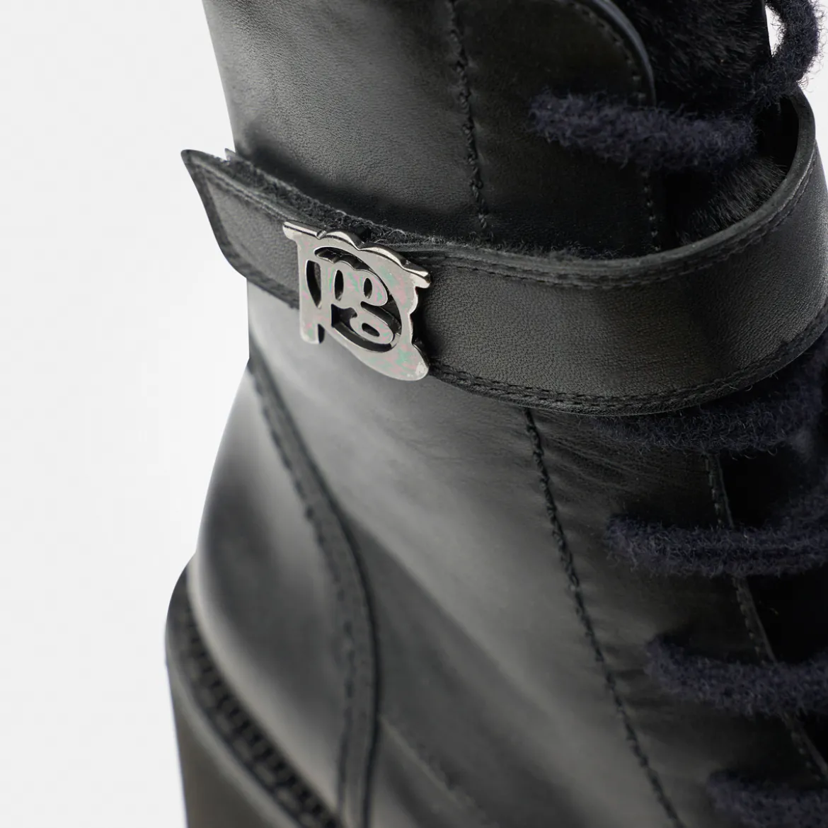 Schnürbootie mit Warmfutter 8178-006